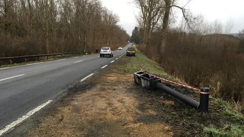 Un radar sectionné et incendié 